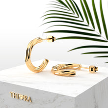 Lade das Bild in den Galerie-Viewer, Creolen im Twisted Design | Edelstahl in Rosegold, Silber & Gold