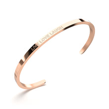 Lade das Bild in den Galerie-Viewer, Armreif mit Gravur - 'Live Love Laugh' - 3mm