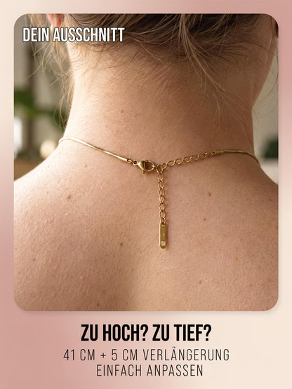 Three Wishes in Gold: Karabinerverschluss und Verlängerung im Nacken, Kettenlänge 41 + 5 cm